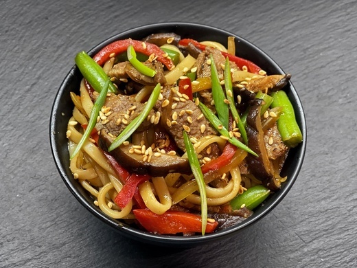 Удон с говядиной WOK Удон с говядиной WOK
